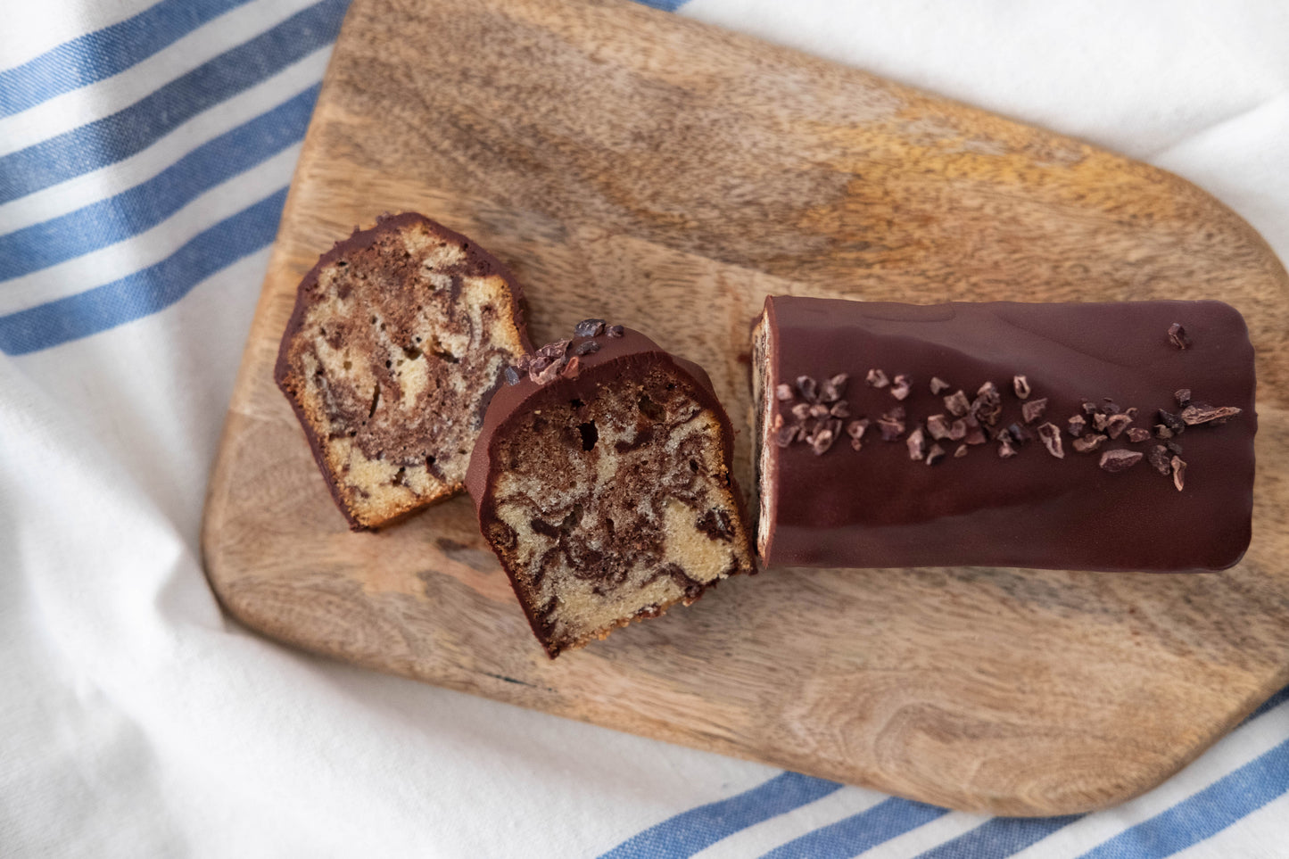 CHOCOLATE MARBLE TRAVEL CAKE