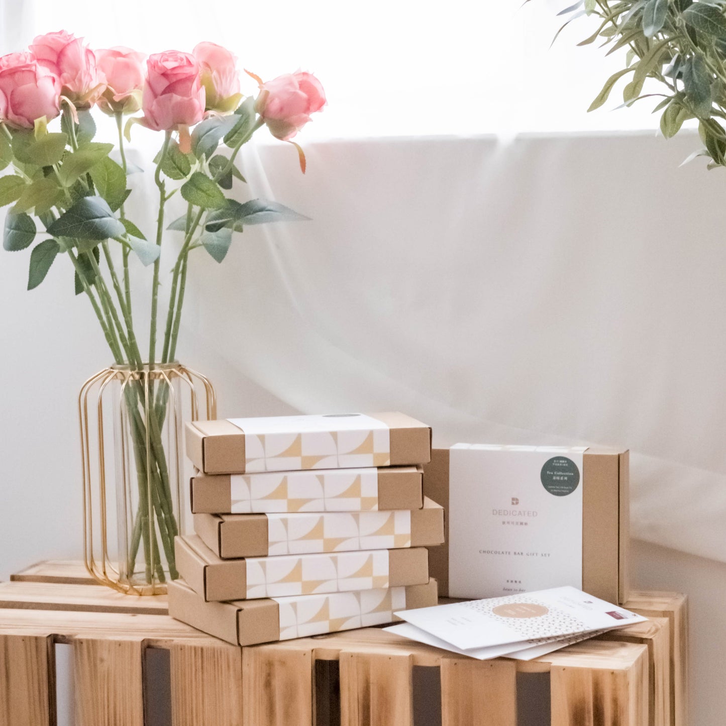 CHOCOLATE BAR GIFT SET - TEA SET (Original size 4 BARS)