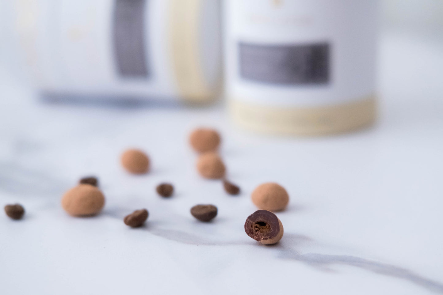 Dedicated X Hidden Coffee - 75% 黑朱古力咖啡豆