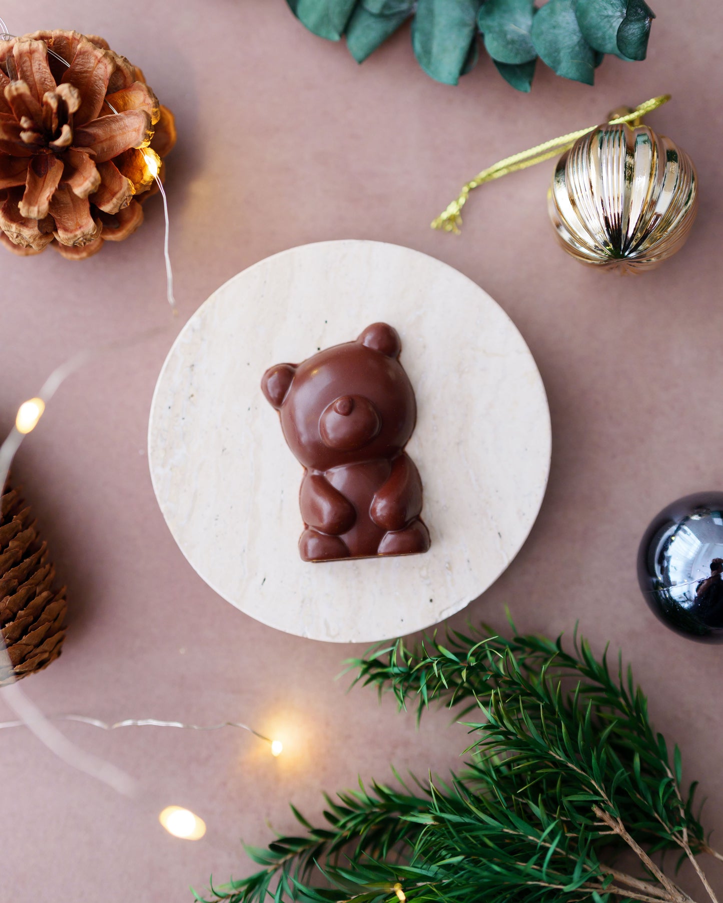 ASSORTED CHRISTMAS CHOCOLATE COLLECTION